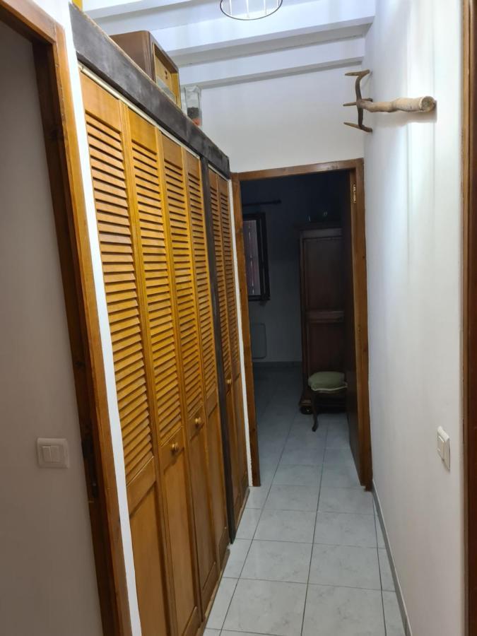 Les Oliviers Daire Ansouis Dış mekan fotoğraf